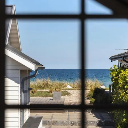 2 Bedroom Cozy In Casa vacanze